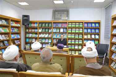 گزارش تصویری، رونمایی از کتاب «مرد امّت» در در کتابخانه استاد خسروشاهی