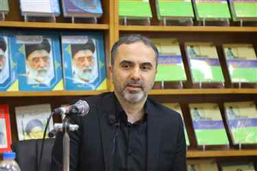 گزارش تصویری، رونمایی از کتاب «مرد امّت» در در کتابخانه استاد خسروشاهی