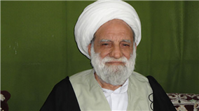 مرد قلم و قدم