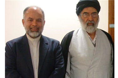 آیت الله خسرو شاهی نزدیک هفت دهه در زمینه مسائل تقریبی قلم زدند