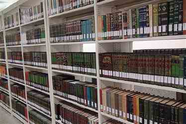 مخزن کتابخانه مرکز بررسی های اسلامی