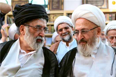 آیت الله العظمی سبحانی: کتابخانه آقای خسرو شاهی خدمت بزرگ فرهنگی و صدقه جاریه